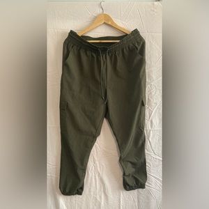 Dark Green Old Navy Active Wear Joggers Size Women’s Large